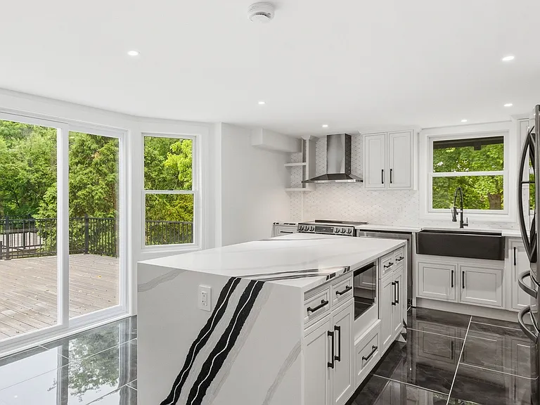 1 Tulip Tree Ln — Photo 24