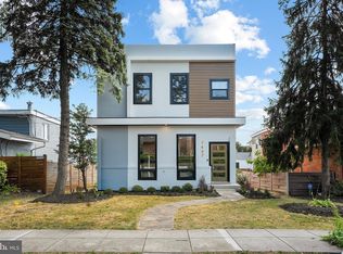 7407 9th St NW, Washington, DC 20012