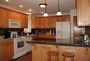 1st image of 6900 Knollwood Ct