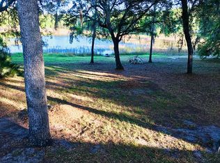 17564 SE 11th St, Silver Springs, FL 34488