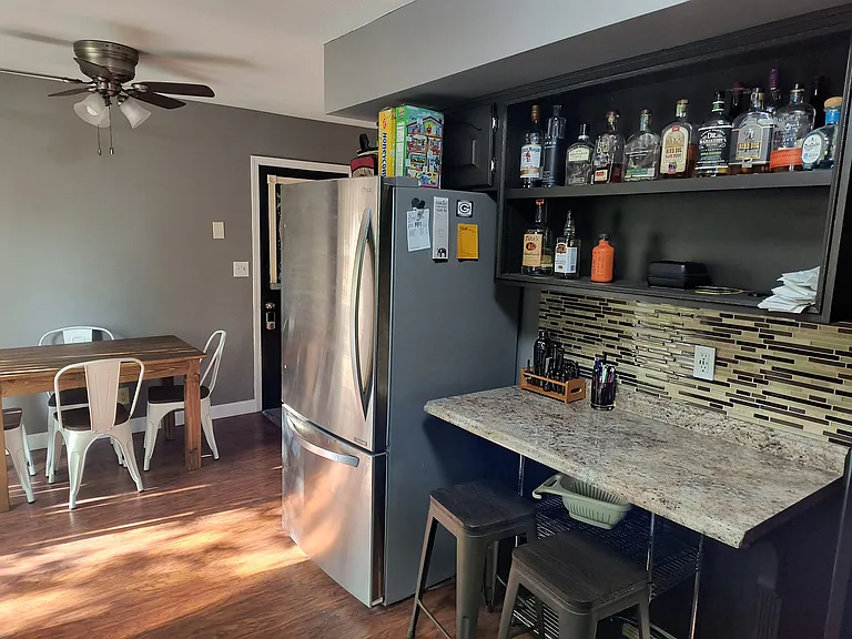 3501 N Miller Rd — Photo 7