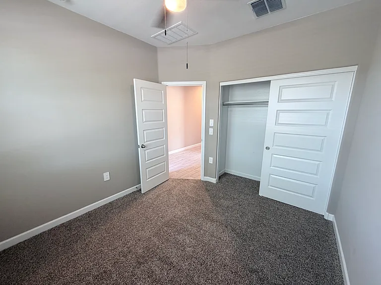 24170 W Flores Dr — Photo 8