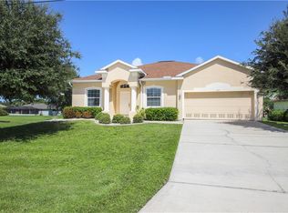 127 Medalist Rd, Rotonda West, FL 33947