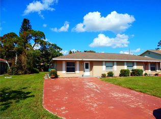 643 92nd Ave N, Naples, FL 34108