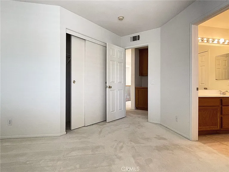 2712 Westbourne Pl — Photo 52