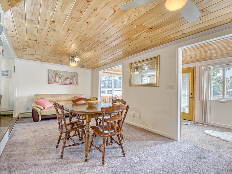 149 Lakeview Dr — Photo 15