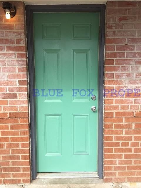 1st image of 3512 E Blacklidge Dr