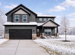 6812 Cork Dr, West Chester, OH 45069