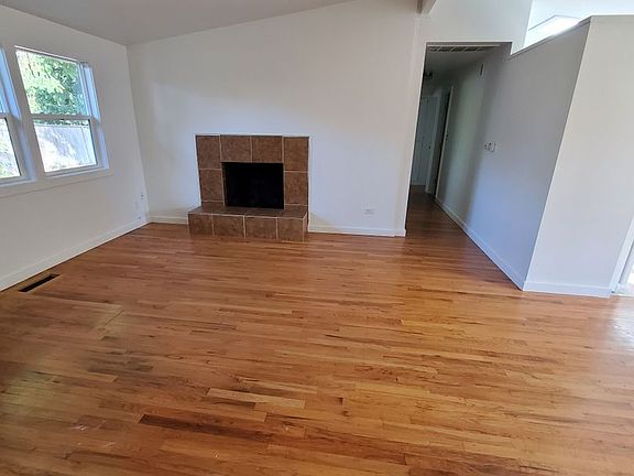 5th image of 1134 166th Ave SE