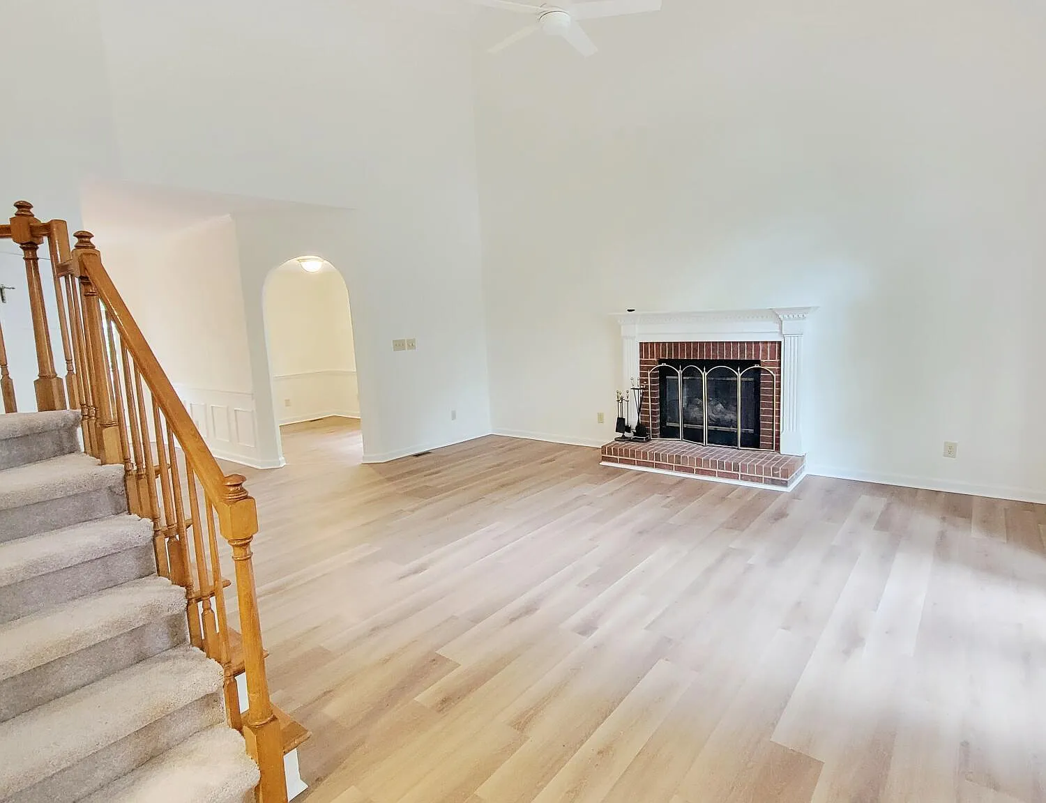 3 bed, 2.5 bath, 2028 sqft, $2,495 — Photo 3