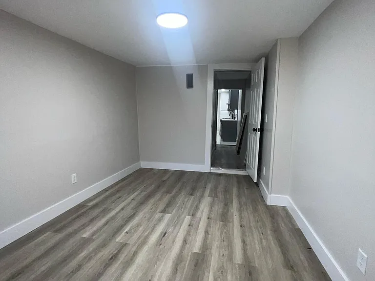 134 Old Rose St #1 — Photo 17
