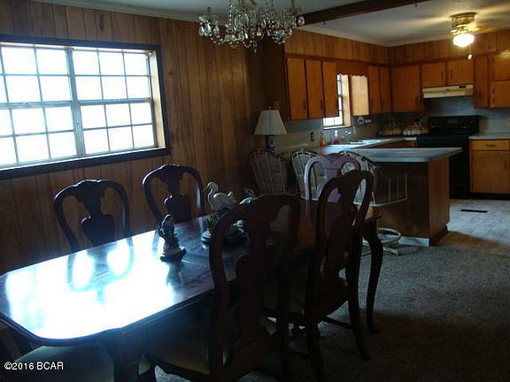 5th image of 1050 Smith Dr