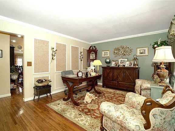 3rd image of 28 Berard Blvd