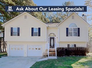 106 Yellow Pine Dr, Temple, GA 30179