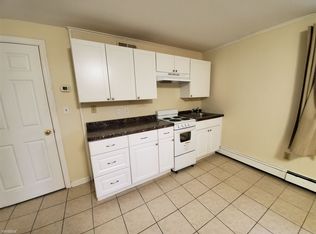 4 Hendrie Ct, Stamford, CT 06902