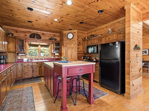 5th image of 269 Little Creek Dr