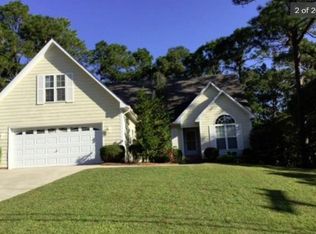 261 Kinlaw Rd, Fayetteville, NC 28311