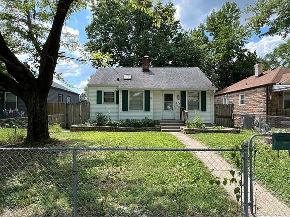 2nd image of 1726 N Linwood Ave