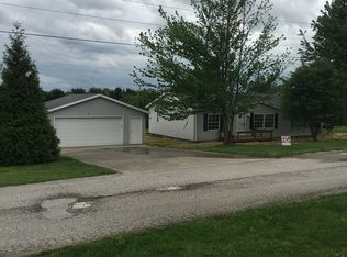 118 Ashley St, Spencer, IN 47460