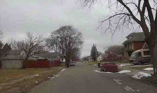 2nd image of 13646 Eastwood St