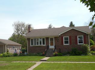 741 S Michigan Ave, Villa Park, IL