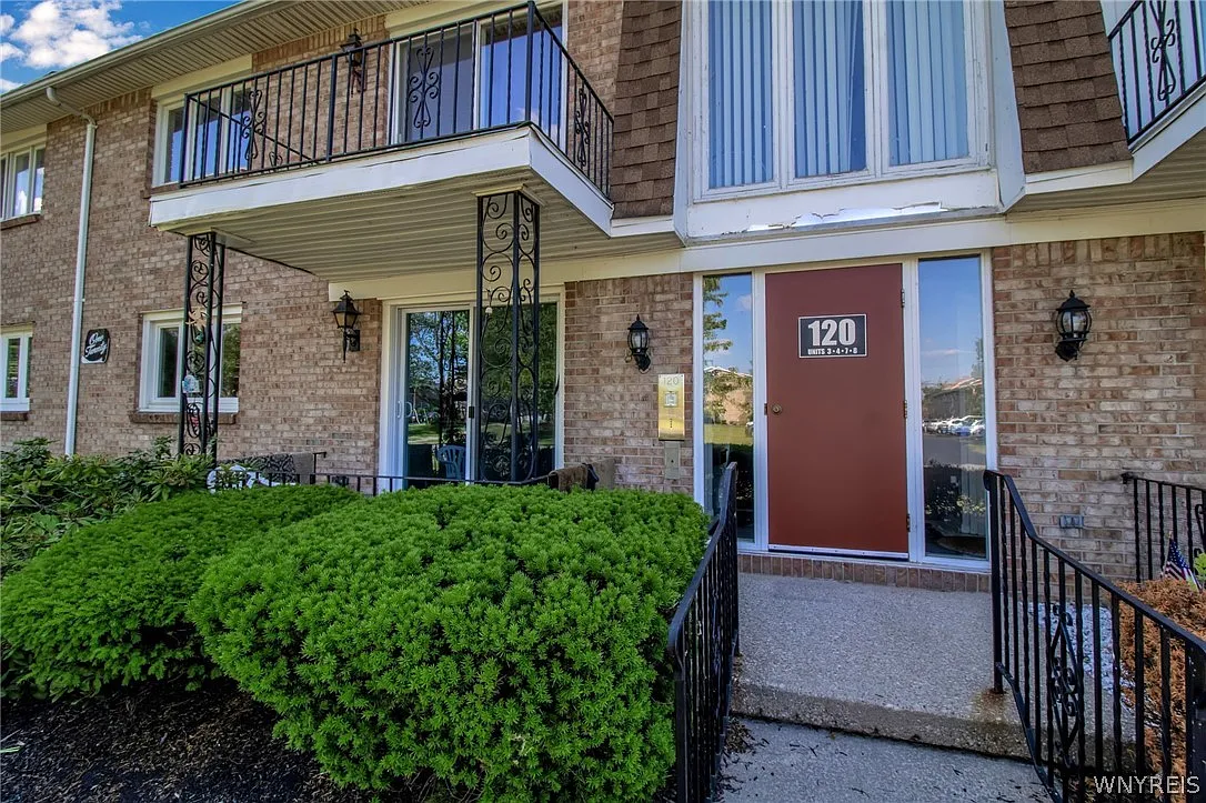 120 Old Lyme Dr APT 3 photo 1