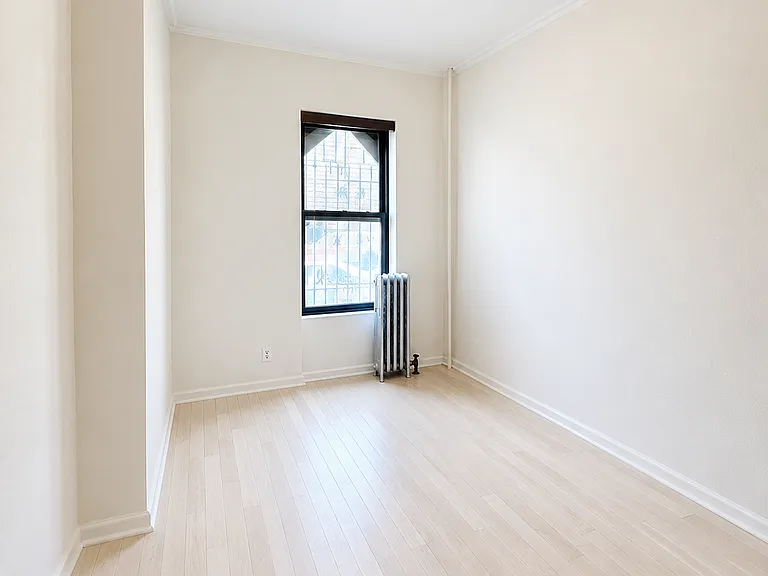 76 Kingston Ave #2 — Photo 10