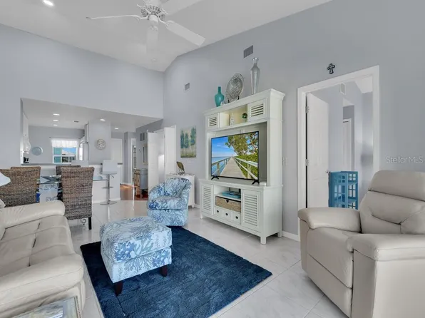 5762 SABAL TRACE DRIVE #201, NORTH PORT, FL 34287