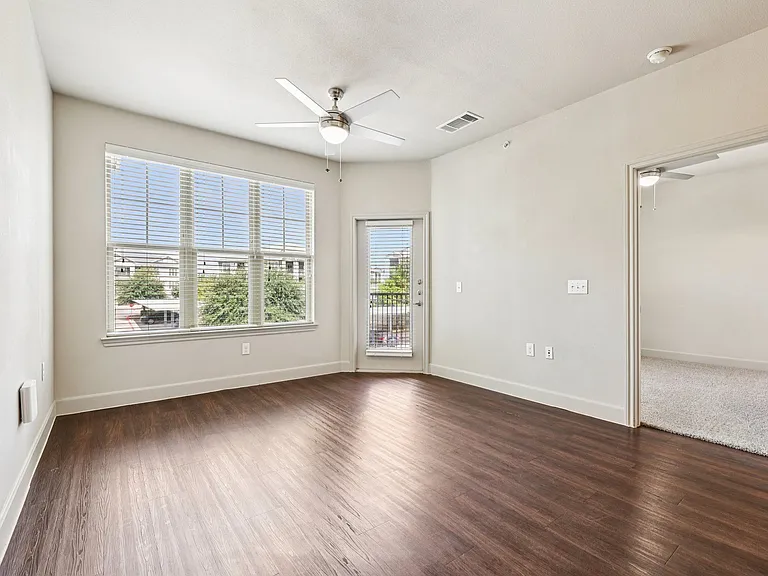 North Creek Apartments in Hutto, Texas