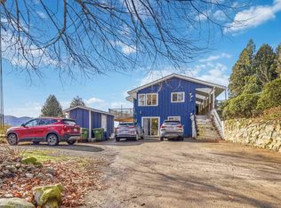 10005 Kenswood Dr, Chilliwack, BC V2P 7N5