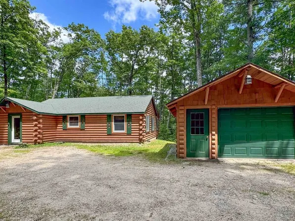 66 Maple St, Fryeburg, ME 04037
