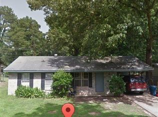 9809 Capella Dr, Little Rock, AR 72209