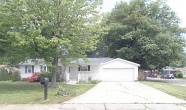 1st image of 828 Parkview Dr