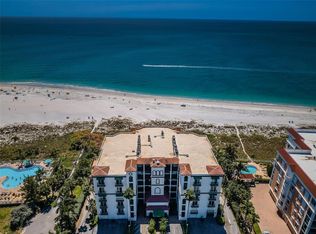 200 121st Ave APT 302, Treasure Island, FL 33706