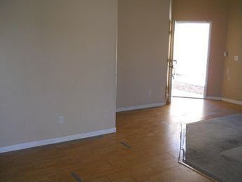 5th image of 5528 Great Divide St