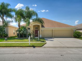5415 Braddock Dr, Zephyrhills, FL 33541