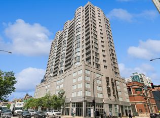 600 N Dearborn St APT 1509, Chicago, IL 60654