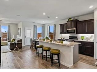 752 Finchley Dr, Justin, TX 76247