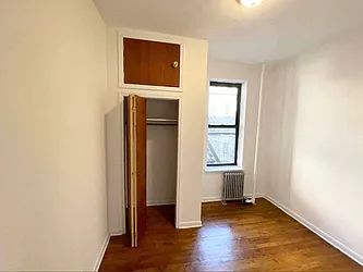 Rented by Century 21 Premier 