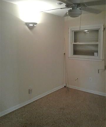 3rd image of 4657 Corinne St