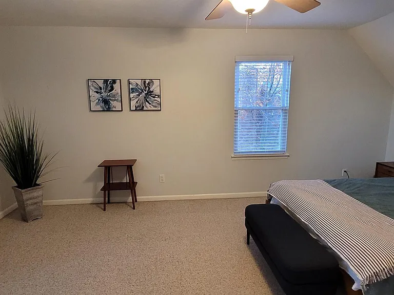102 Slate Pl — Photo 9