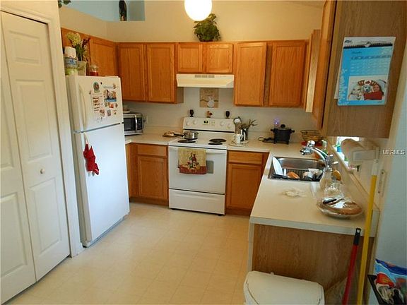 3rd image of 3037 Lynnhaven St