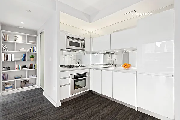 Sold by Corcoran | media 2