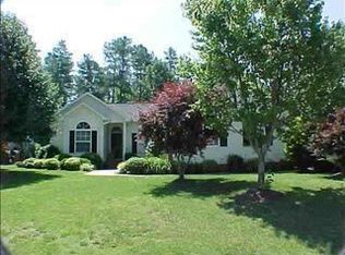 1 Sutters Glen Ct, Mauldin, SC 29662