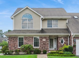 875 W Wilson St, Palatine, IL 60067