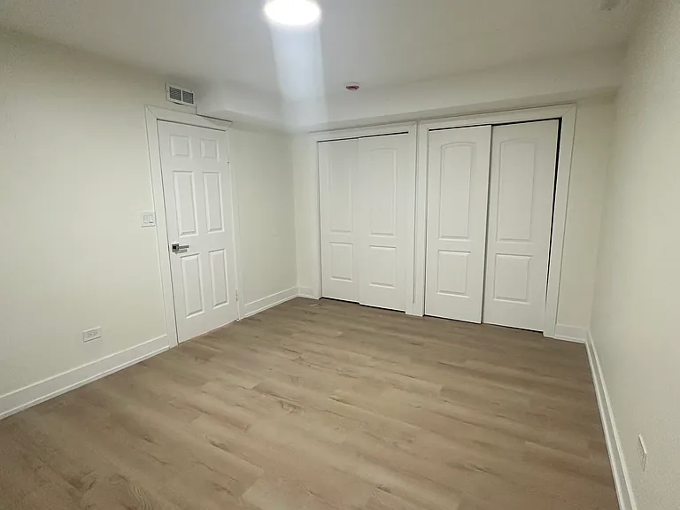 6123 N Ravenswood Ave #2 — Photo 9