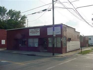 5th image of 1178 Grant St