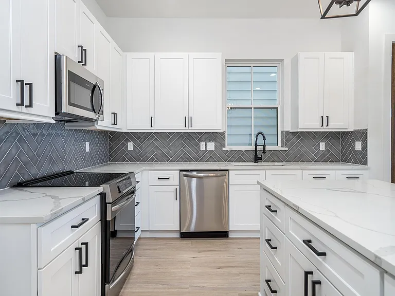 6426 Highland Pine Ln — Photo 6