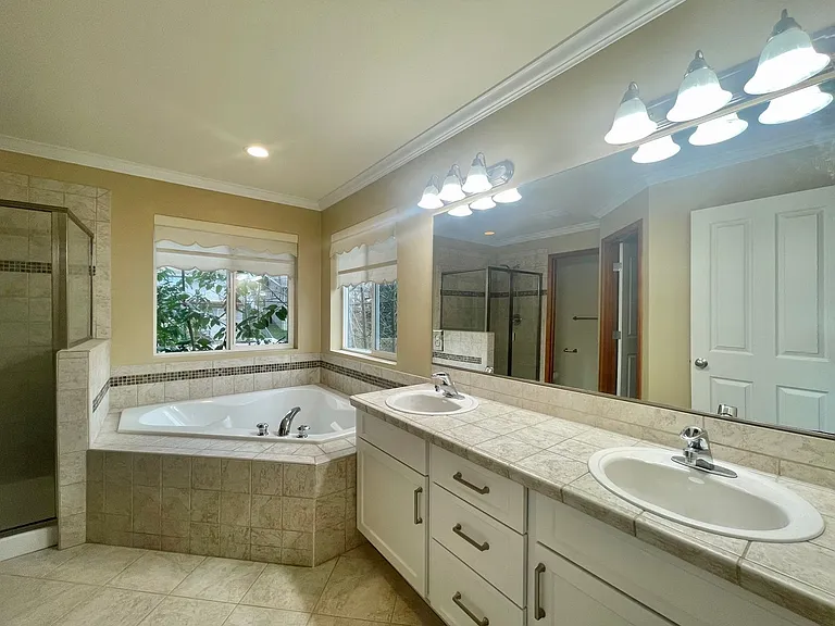 6804 224th St SW — Photo 23