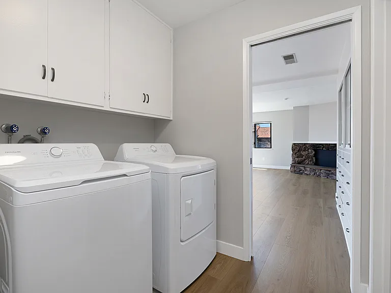 In-unit laundry